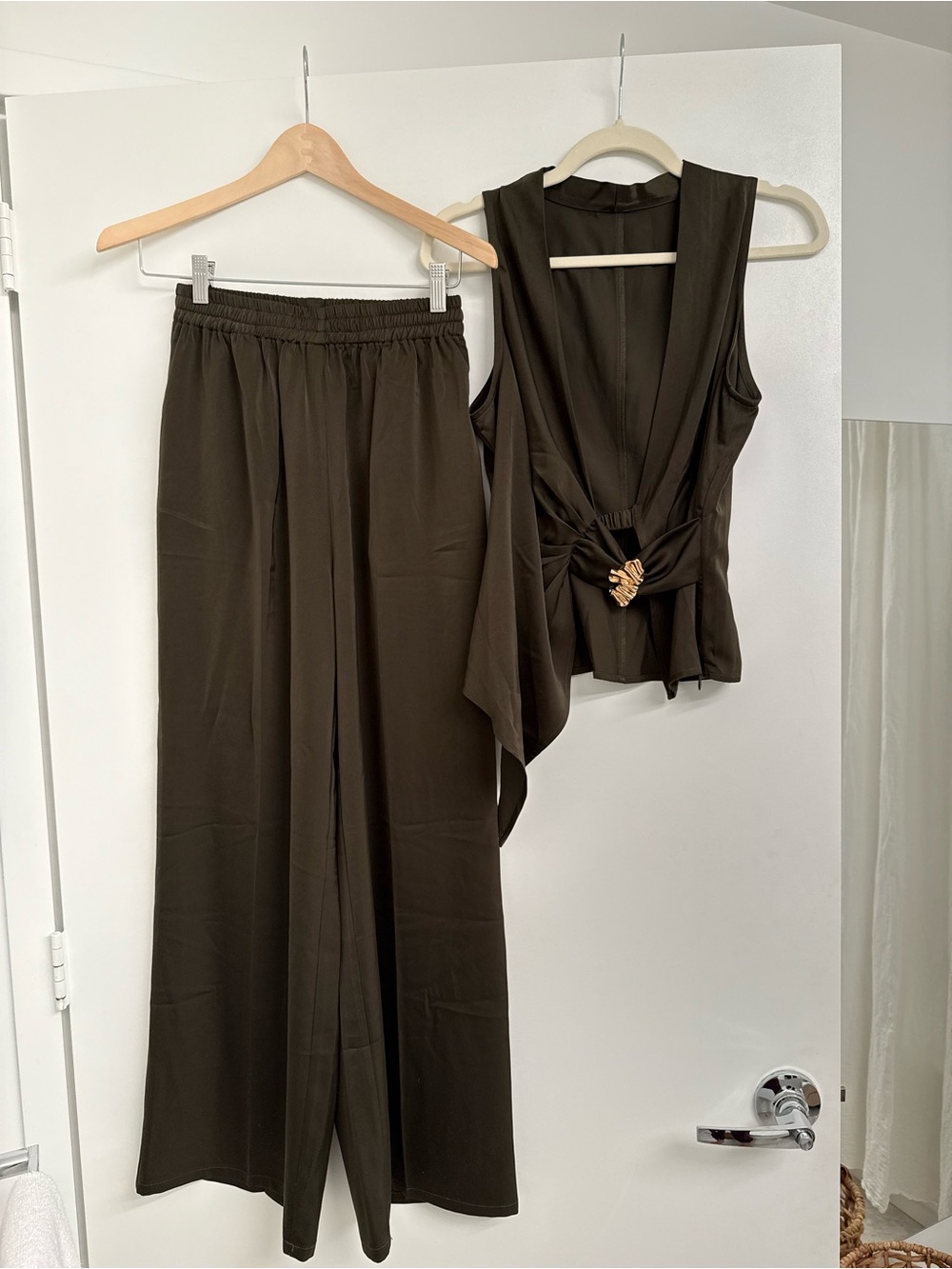 COMMENSE Dark Green Asymmetric Wrap Top & Pants Set S - Picture 7 of 9
